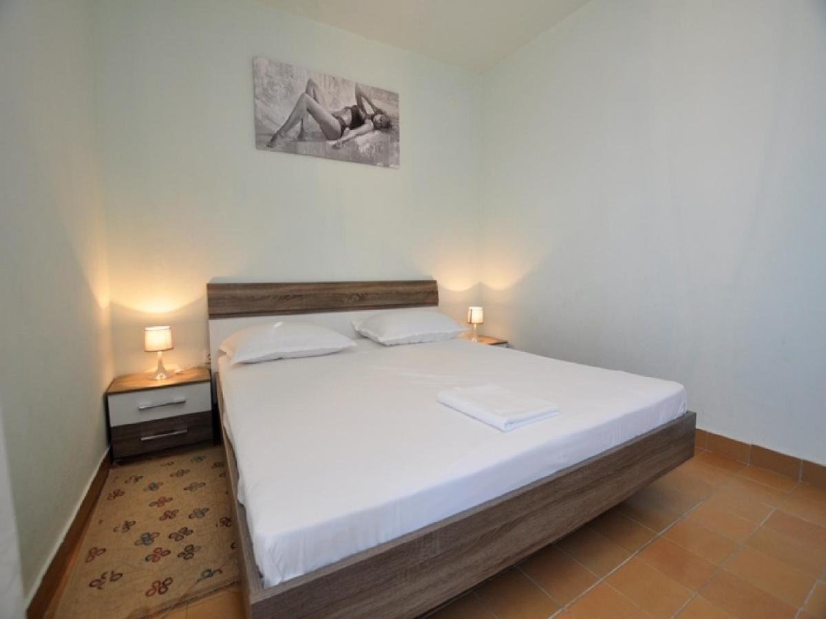 House Karlo Apartments Omiš Eksteriør billede