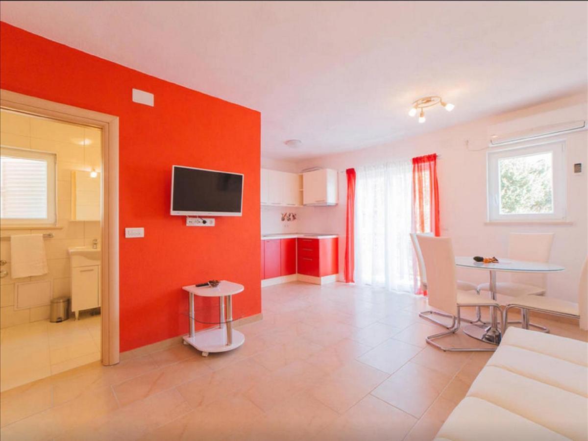 House Karlo Apartments Omiš Eksteriør billede