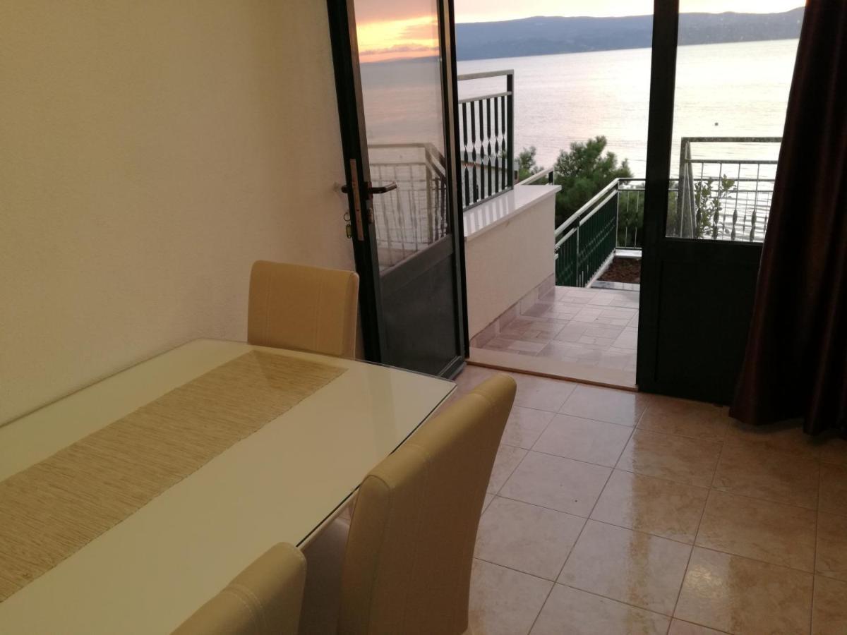 House Karlo Apartments Omiš Eksteriør billede